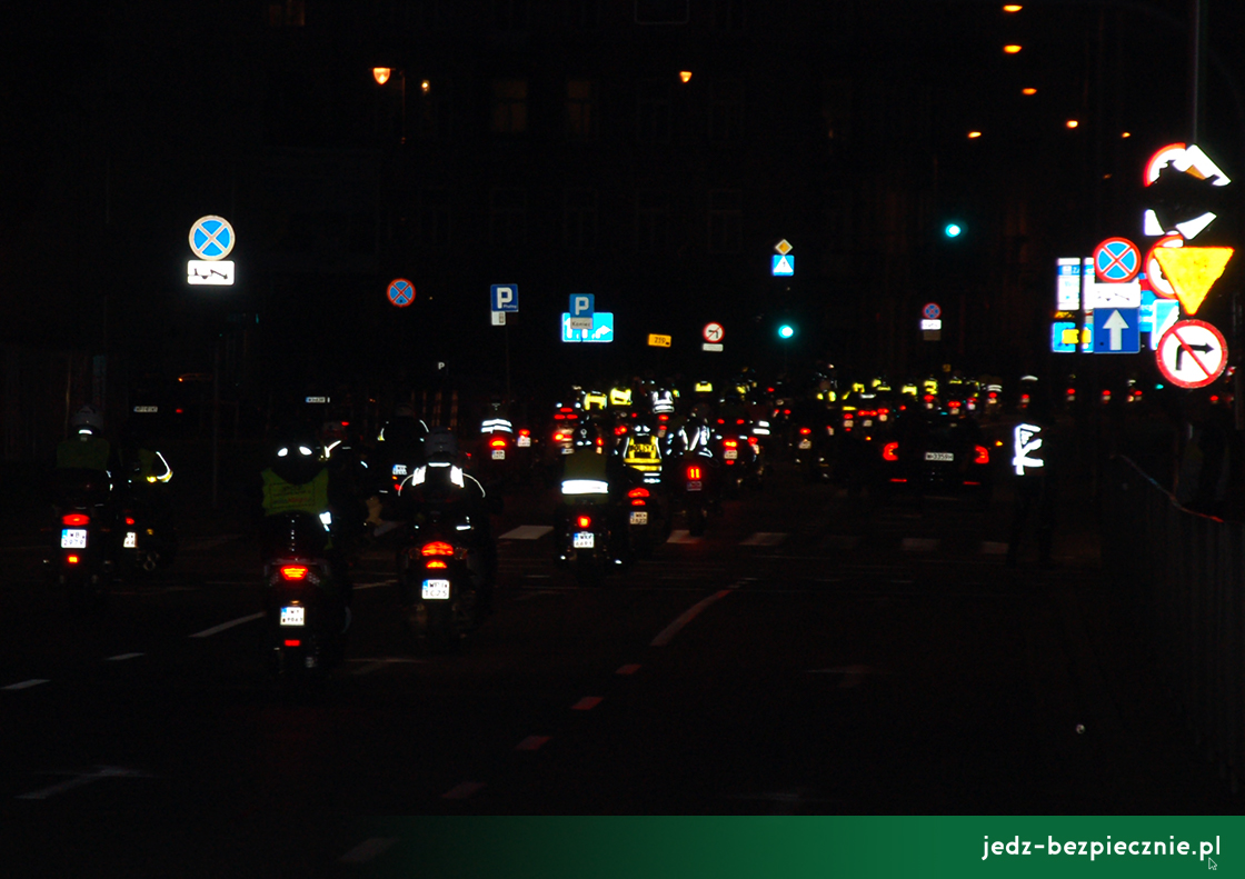 Porozmawiajmy o bezpieczeństwie - prarada motocyklistów Świeć przykładem nocą